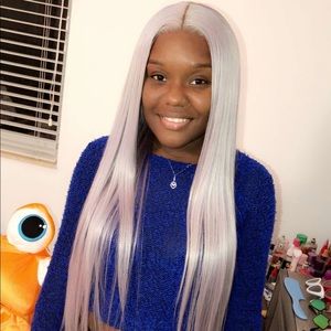 Meet your Posher, Alexus